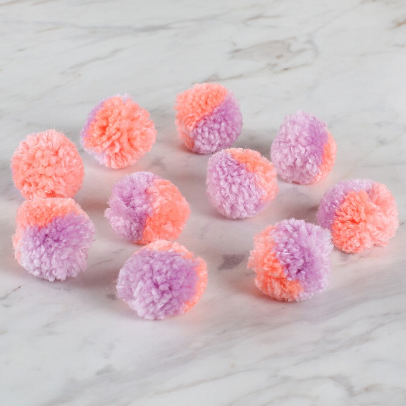Loren Crafts 2-Colour Pom Pom – DU00012