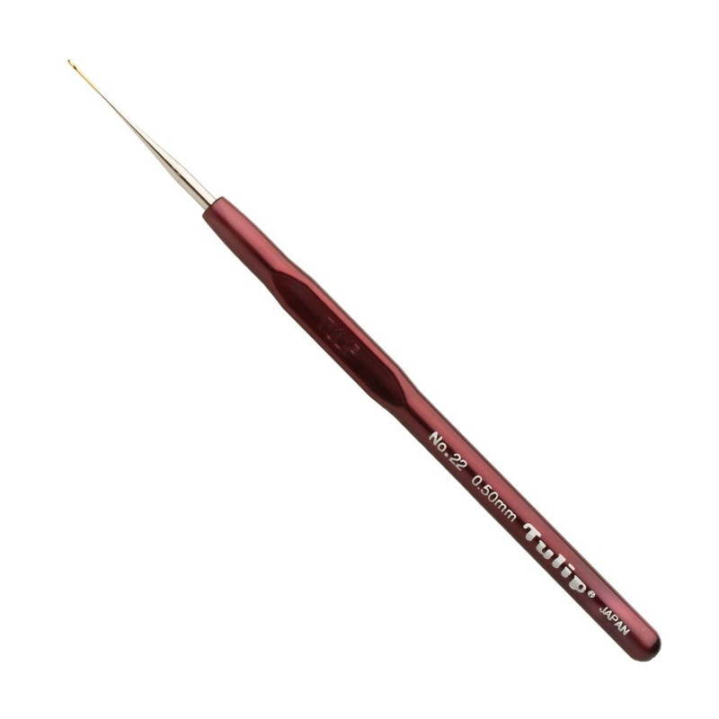 Tulip 0.50 mm No.22 Crochet Hook with Plastic Handle, Dark Red – T-9G