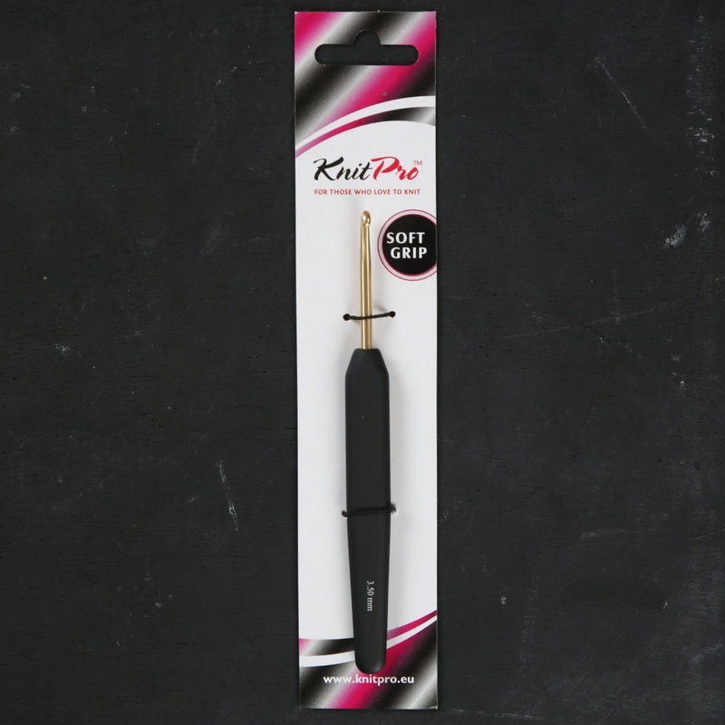 KnitPro Aluminum Gold 3.5mm Crochet Hook, Black – 30804
