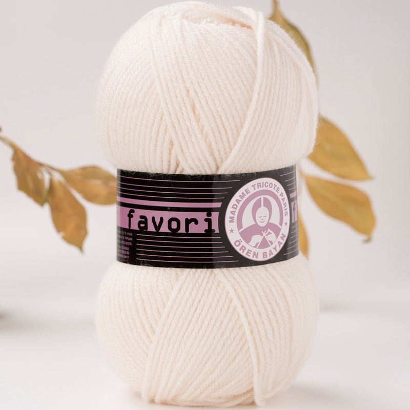 Madame Tricote Paris Favori Knitting Yarn, Cream – 4-1768