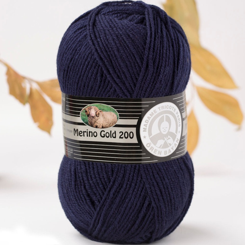 Madame Tricote Paris Merino Gold 200 Knitting Yarn, Navy Blue – 19-1842