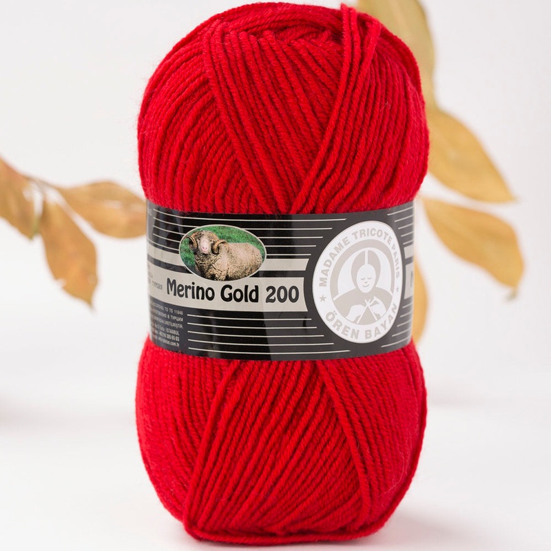 Madame Tricote Paris Merino Gold 200 Knitting Yarn, Red – 33-1842