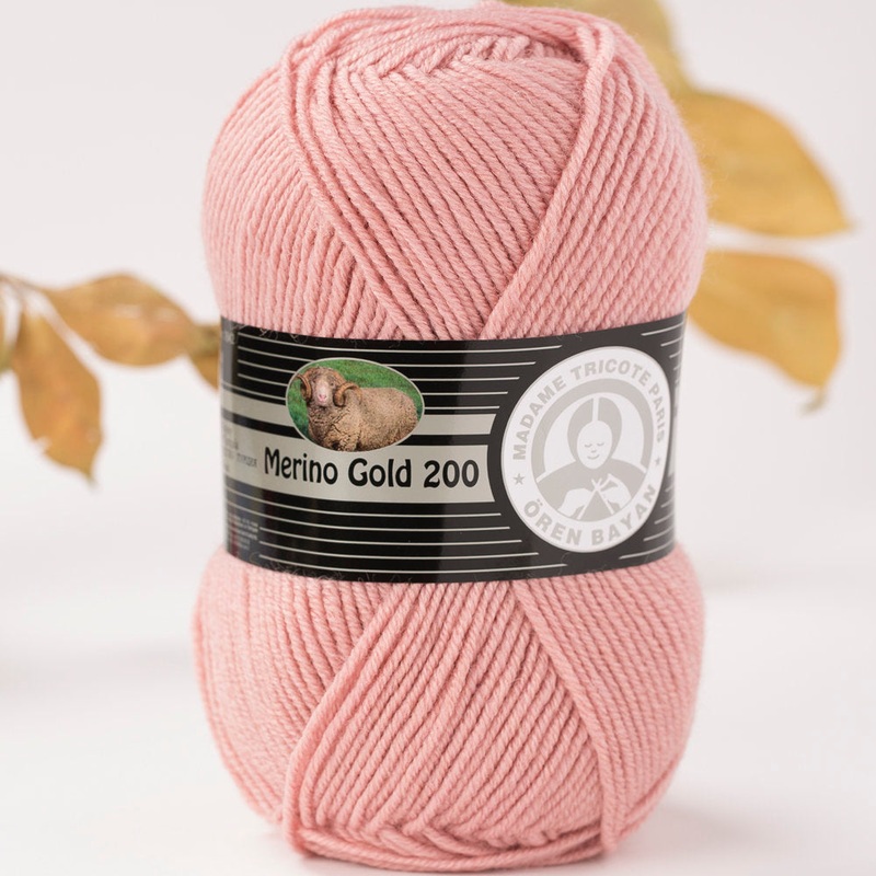 Madame Tricote Paris Merino Gold 200 Knitting Yarn, Salmon – 1-1842
