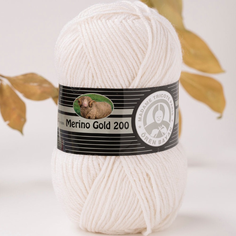 Madame Tricote Paris Merino Gold 200 Knitting Yarn, White – 100-1842