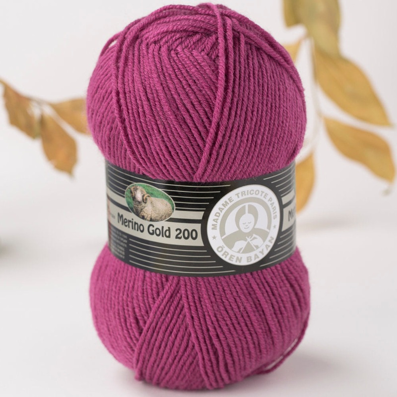 Madame Tricote Paris Merino Gold 200 Knitting Yarn, Purple – 51-1842