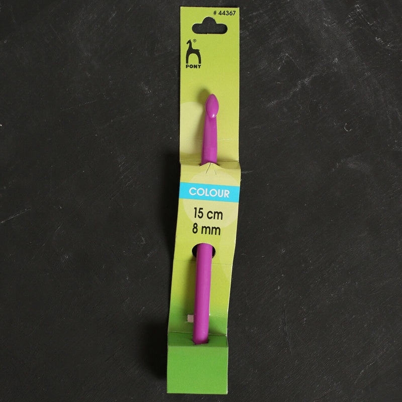 Pony Colour 8 mm 15 cm Plastic Crochet Hook, Purple – 44367