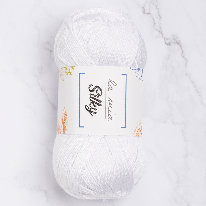 La Mia Silky Yarn, White – L001
