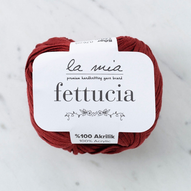 La Mia Fettucia  Yarn, Claret – L093
