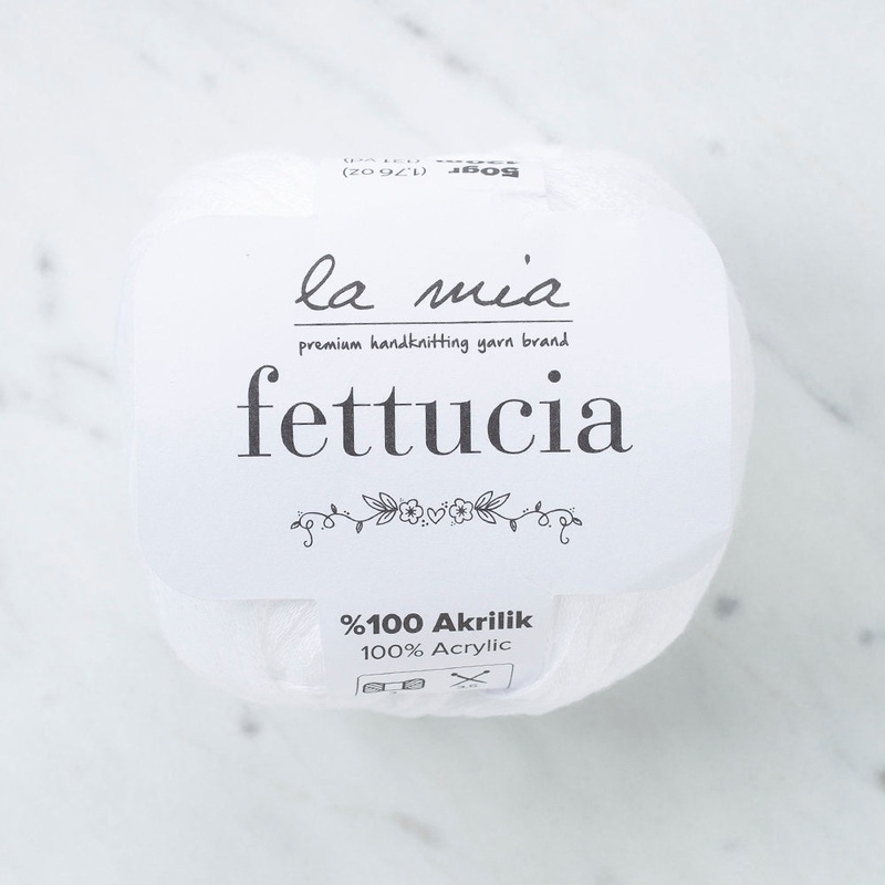 La Mia Fettucia  Yarn, White – L001