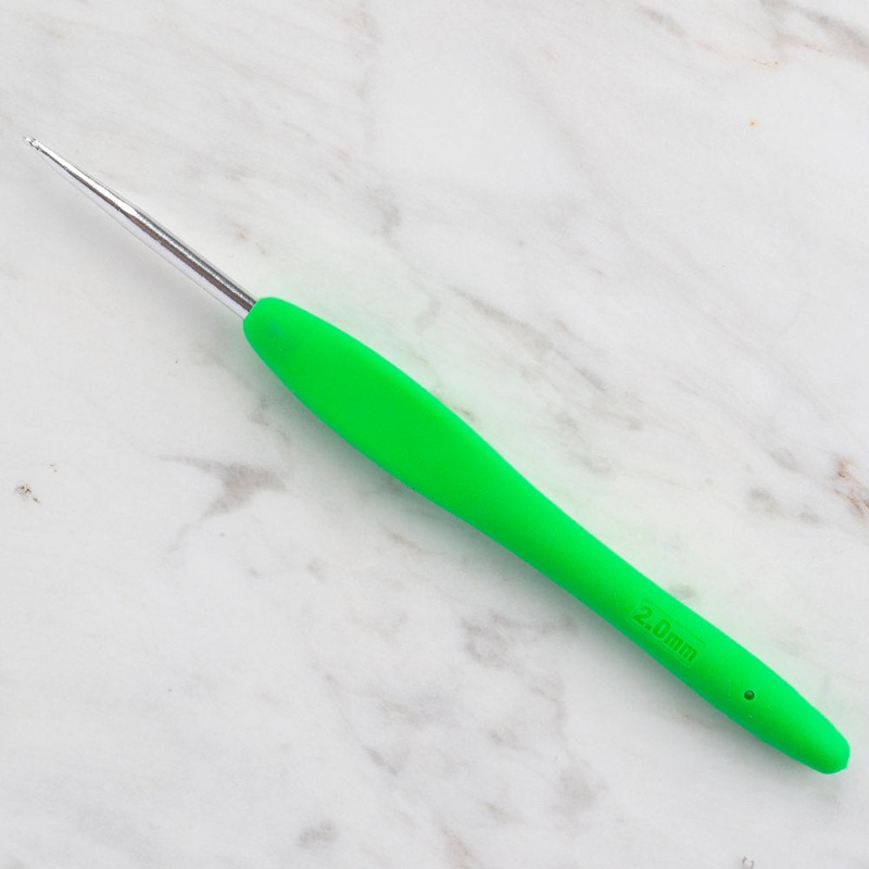 Loren 2 mm Soft Handled Crochet Hook, Green