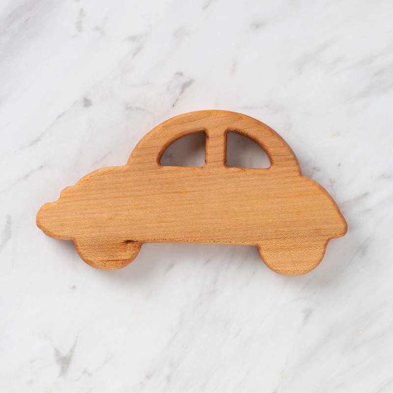 Hobi Baby Car Shaped Organic Wooden Teething Ring – DK013