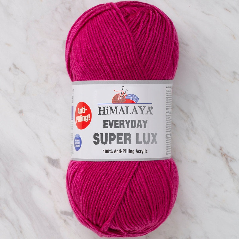 Himalaya Everyday Super Lux Yarn, Fuchsia – 73413