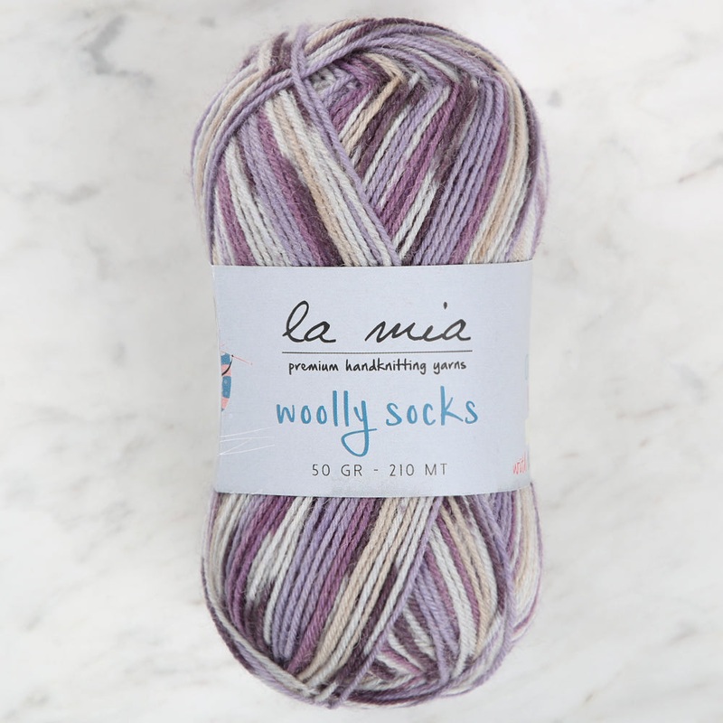 La Mia Woolly Socks Variegated Sock Yarn – L08