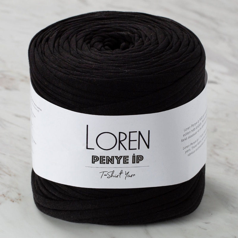 Loren T-Shirt Yarn, Black – 33