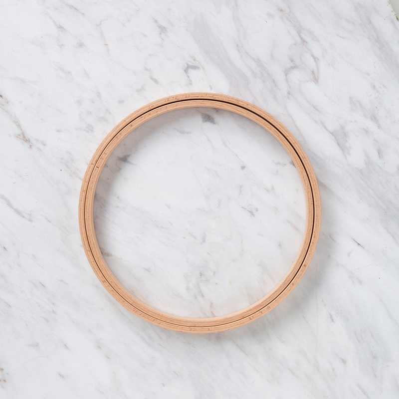 Nurge 16 mm Beech Wood Embroidery Hoop – No.4