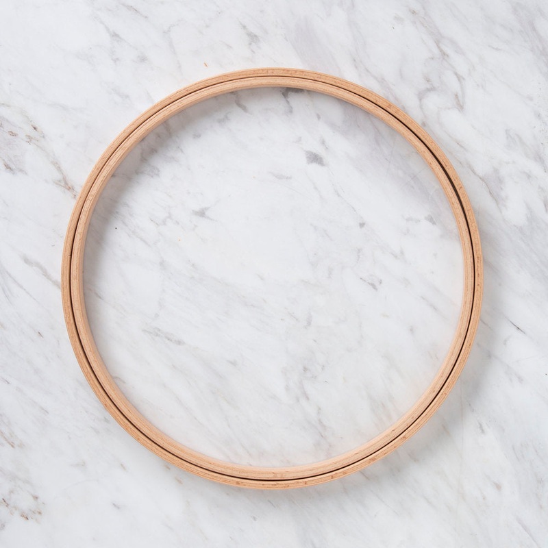 Nurge 16 mm Beech Wood Embroidery Hoop – No.6