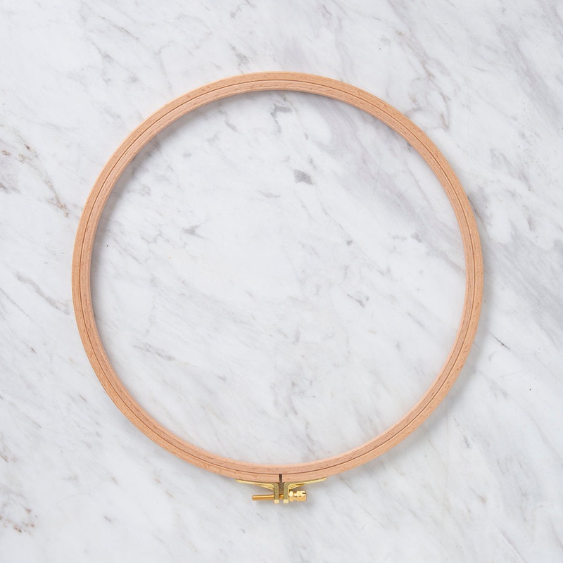 Nurge 8 mm Beech Wood Adjustable Embroidery Hoop – No.6
