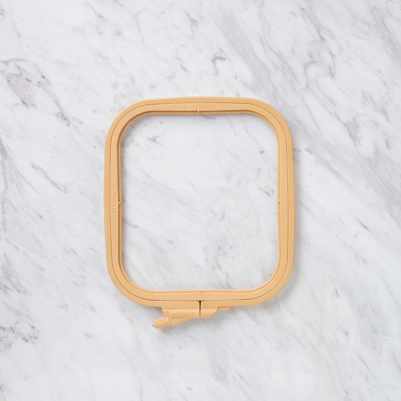 Nurge Adjustable Plastic Square Embroidery Hoop No.2