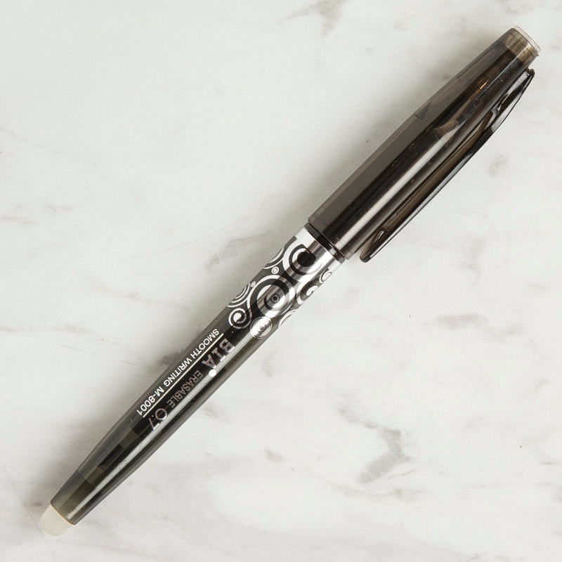 Loren Heat Erasable Fabric Pen, Black