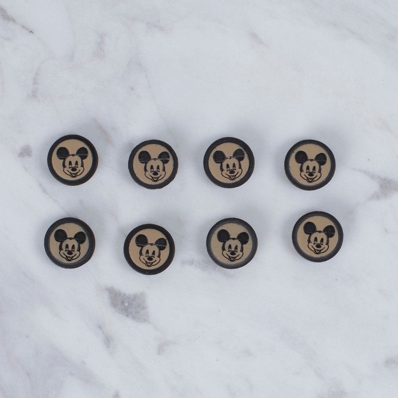 Loren Crafts 8 Pack Mickey Button – 21