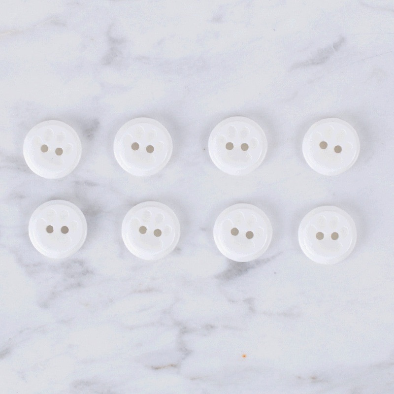 Loren Crafts 8 Pack Footprint Button, White – 0616