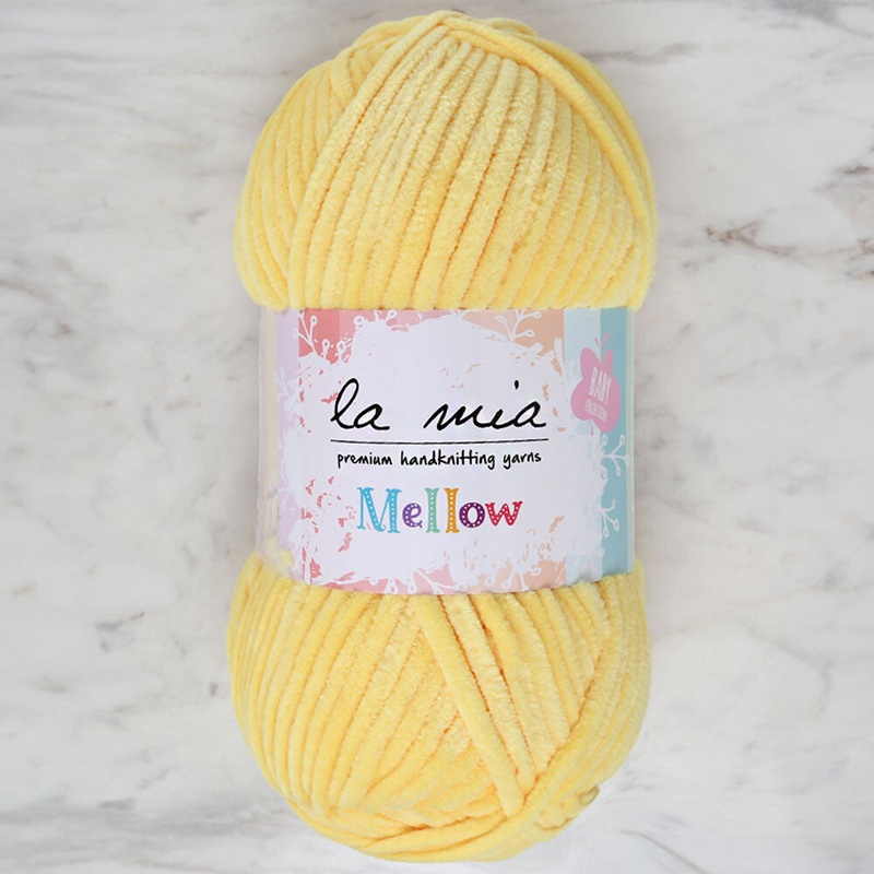 La Mia Mellow Chenille Yarn, Baby Yellow – 909