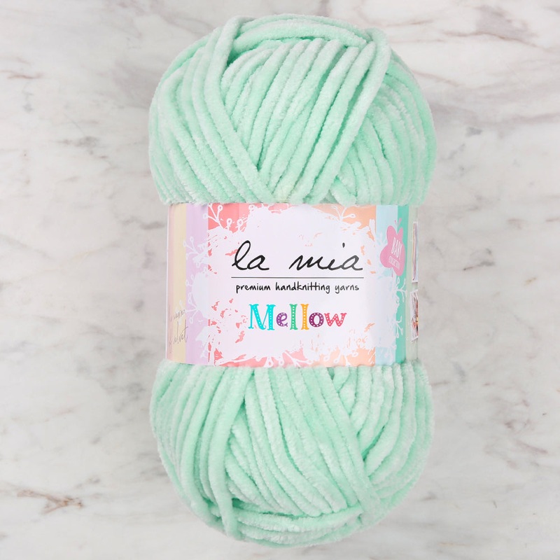 La Mia Mellow Chenille Yarn, Light Green – 903