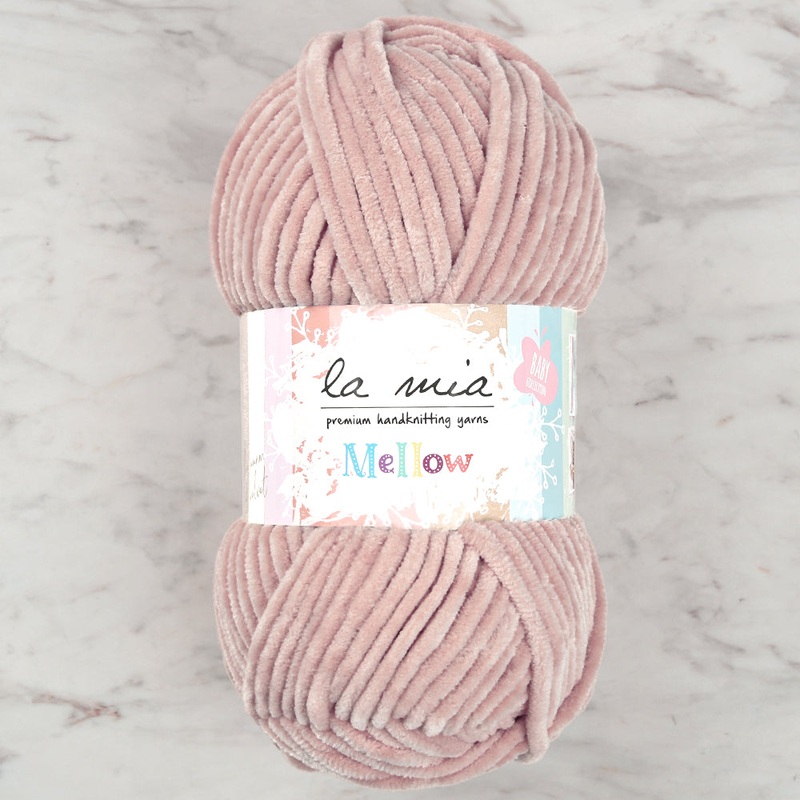 La Mia Mellow Chenille Yarn, Powder Pink – 924