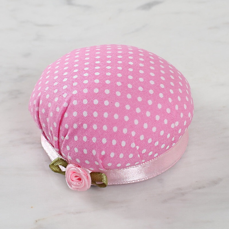 Loren Arm Pincushion, Spotty – Pink