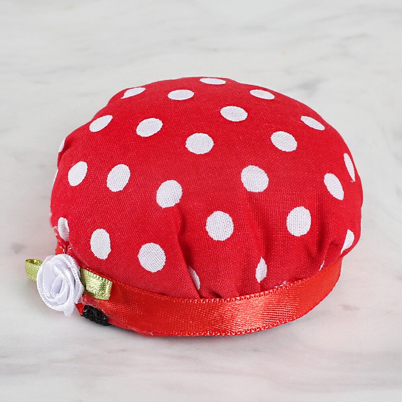 Loren Arm Pincushion, Spotty – Red