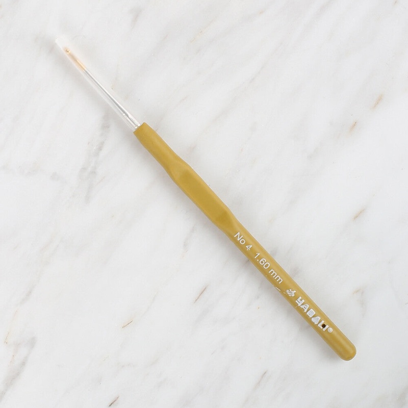 Yabal Golden Tip Elastic Handle No. 4 1.60mm Crochet Hook, Yellow