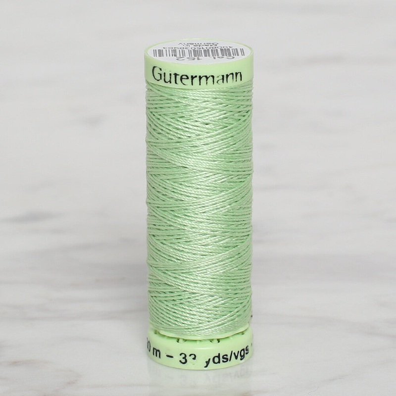 Gtermann Sewing Thread, 30m, Light Green – 152