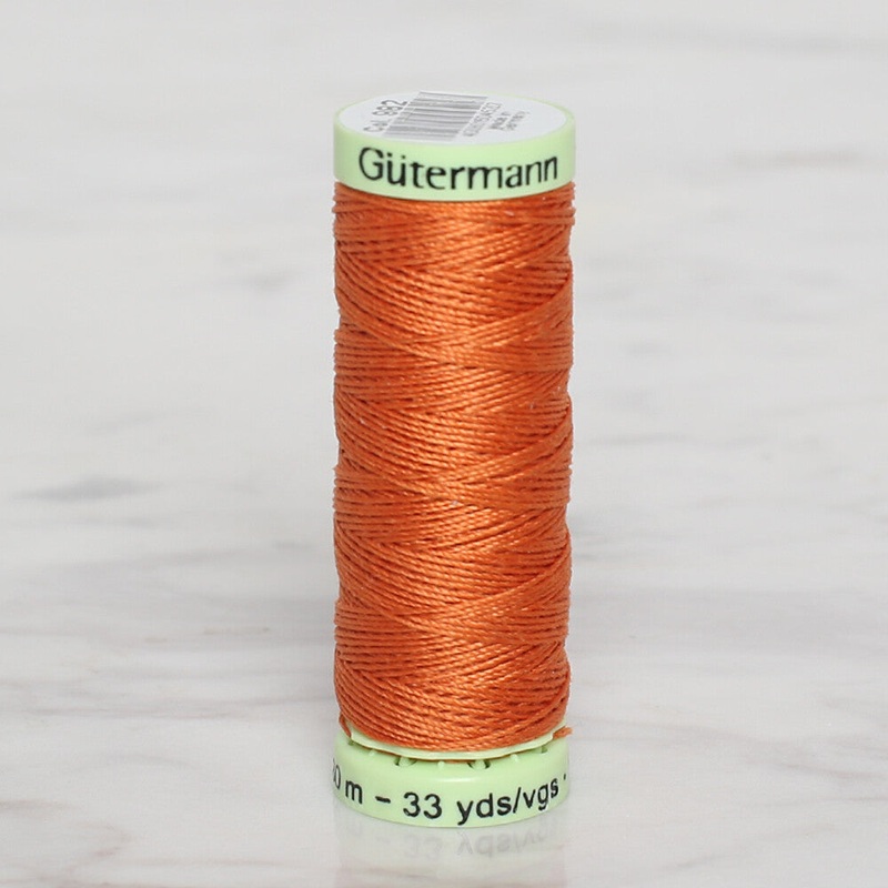 Gtermann Sewing Thread, 30 m, Orange – 982
