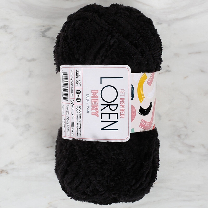 Loren Mery Yarn, Black – M403