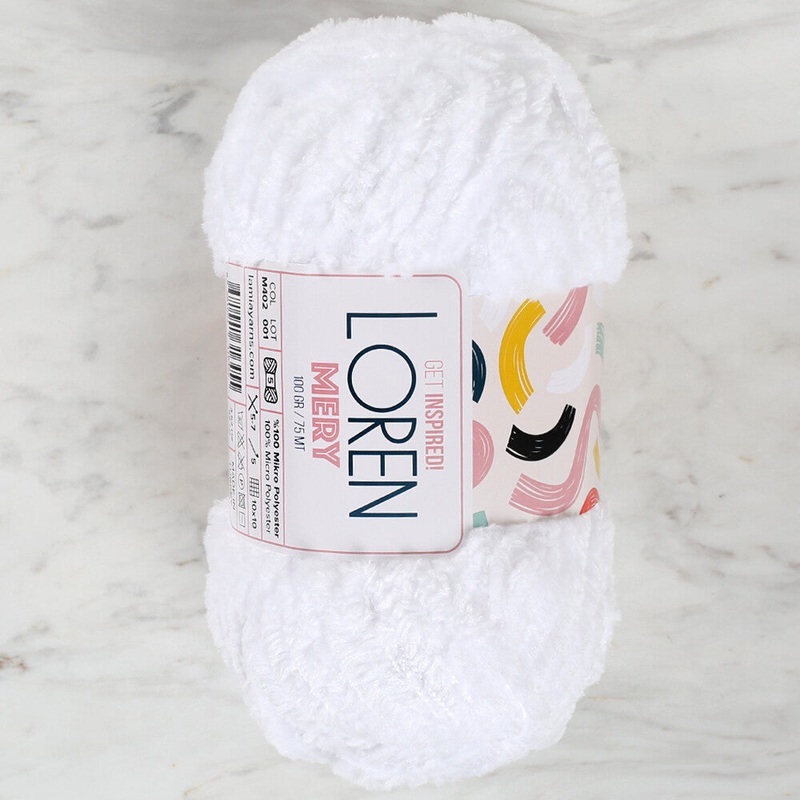 Loren Mery Yarn, White – M402