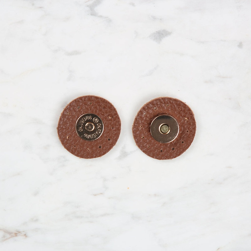 Knitme Round Magnet 4×4 cm Taba BA-0059