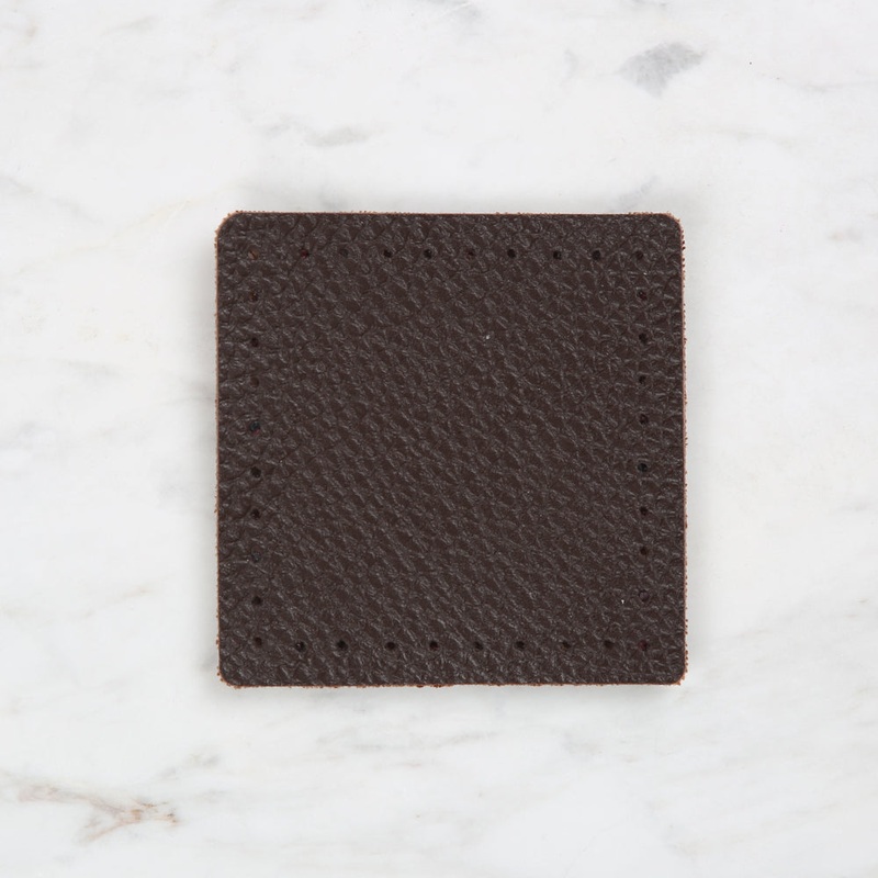 Knitme Square Leather 8×8 cm Brown BA-0051