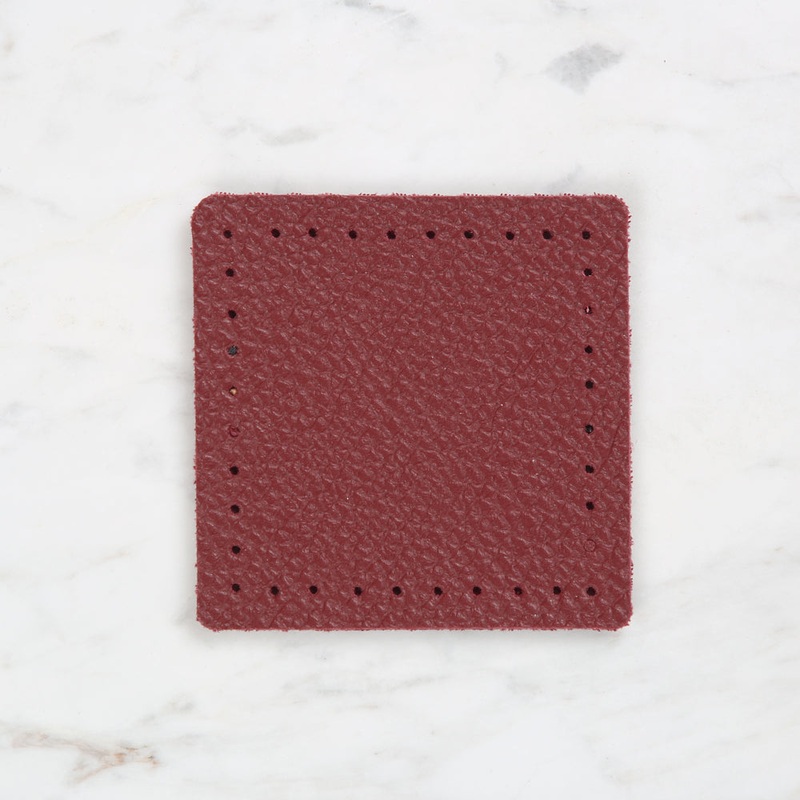 Knitme Square Leather 8×8 cm Claret Red BA-0051