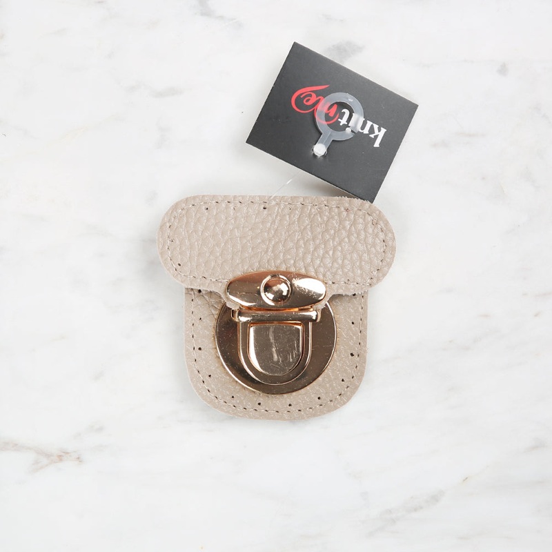 Knitme Stitched Lock 6×6 cm Beige BA-0067