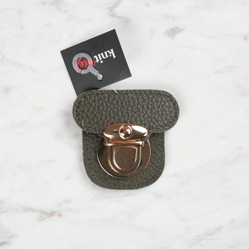 Knitme Stitched Lock 6×6 cm Khaki BA-0067