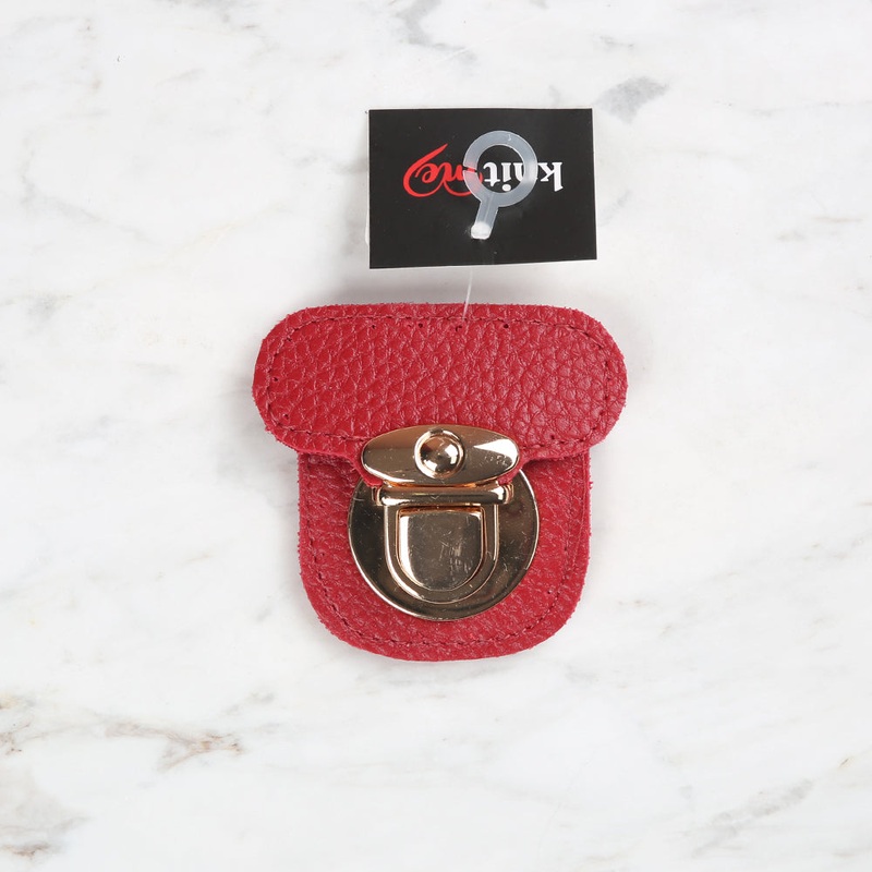 Knitme Stitched Lock 6×6 cm Red BA-0067