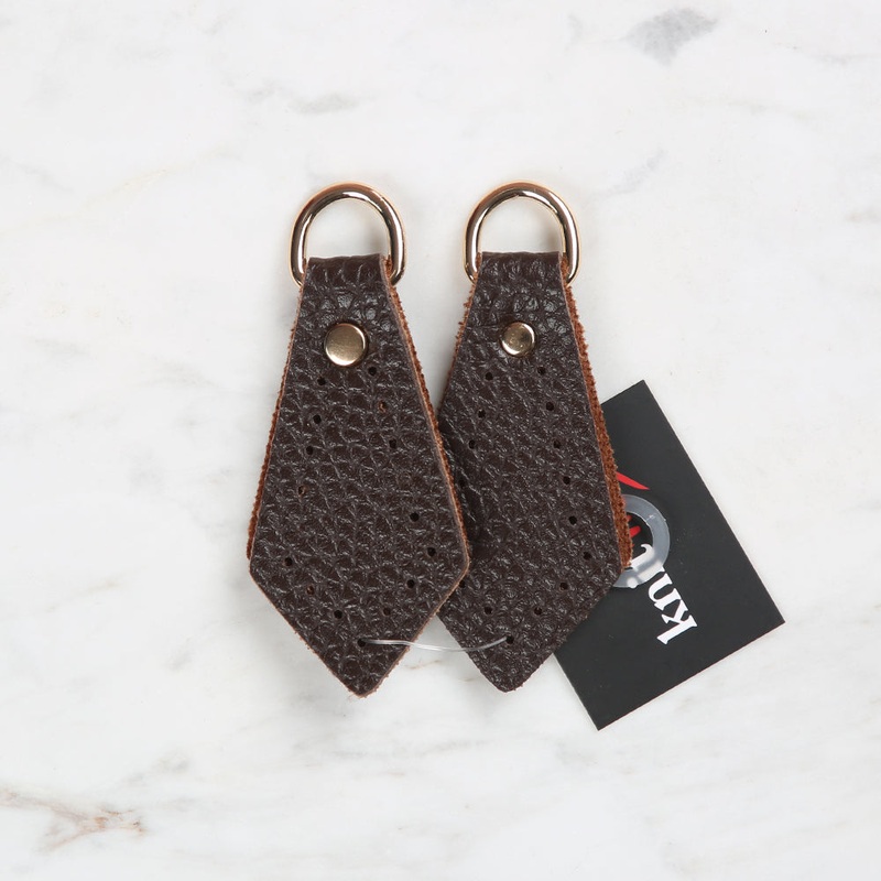 Knitme Triangle Insect 3.5×7 cm Brown BA-0039