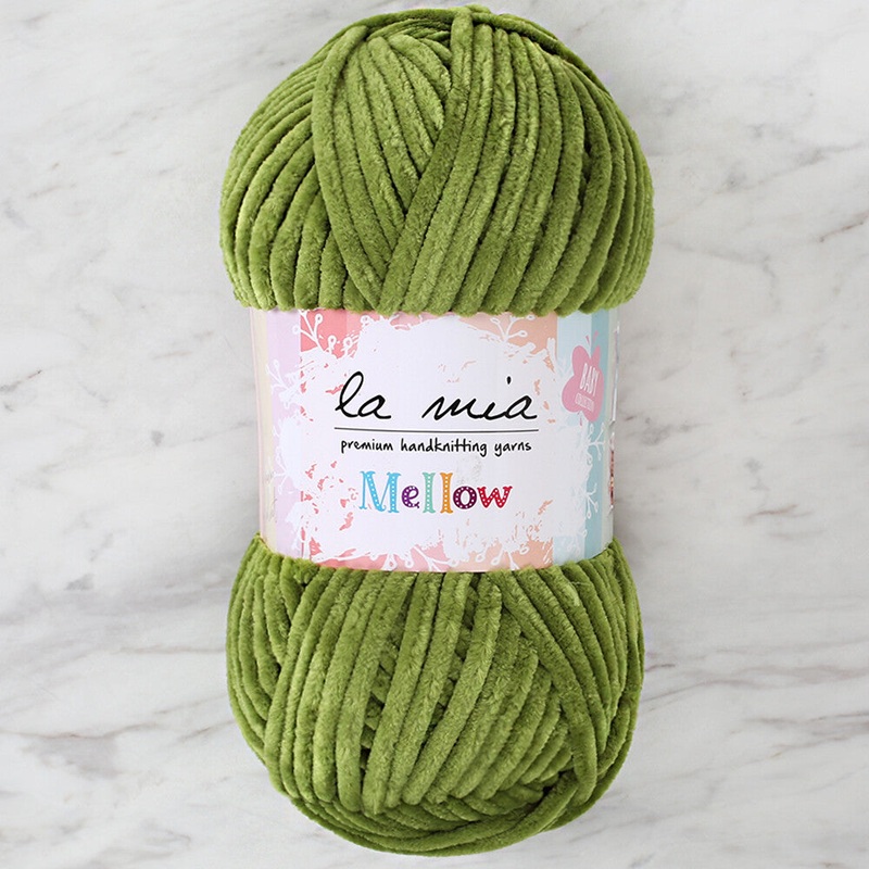 La Mia Mellow Chenille Yarn, Green – 932