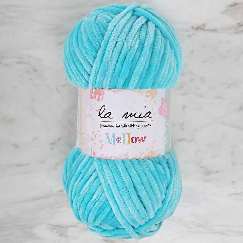 La Mia Mellow Chenille Yarn, Light Blue – 913