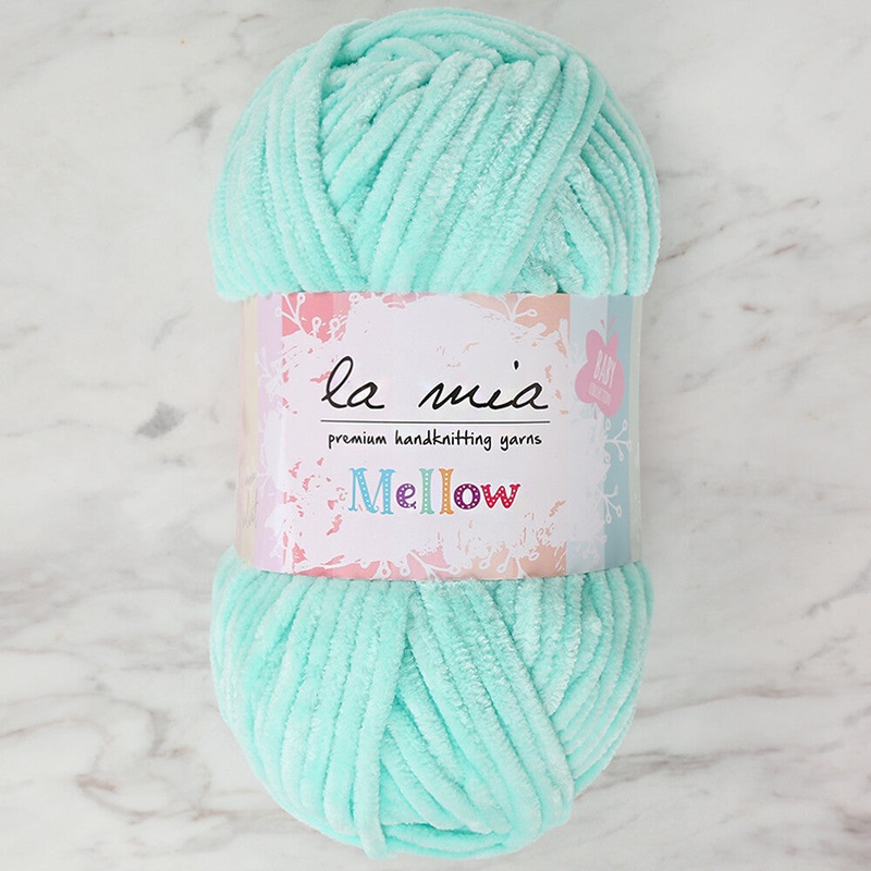 La Mia Mellow Chenille Yarn, Green – 954