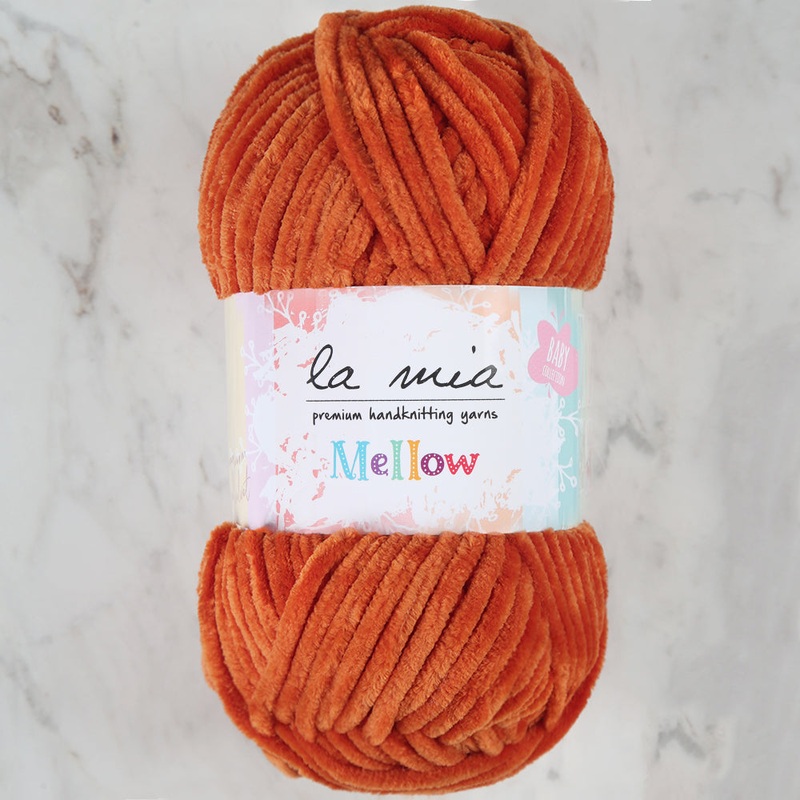 La Mia Mellow Chenille Yarn,Brown – 956