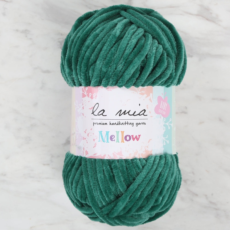 La Mia Mellow Chenille Yarn, Green – 949