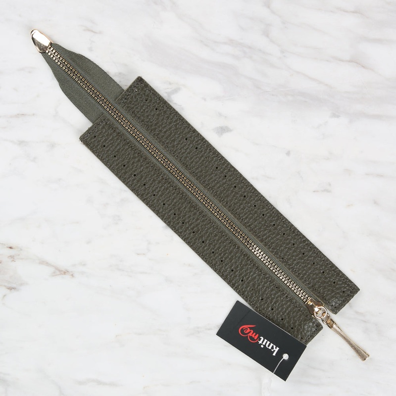 Knitme Bag Zipper 6×22 cm Khaki BA-0071