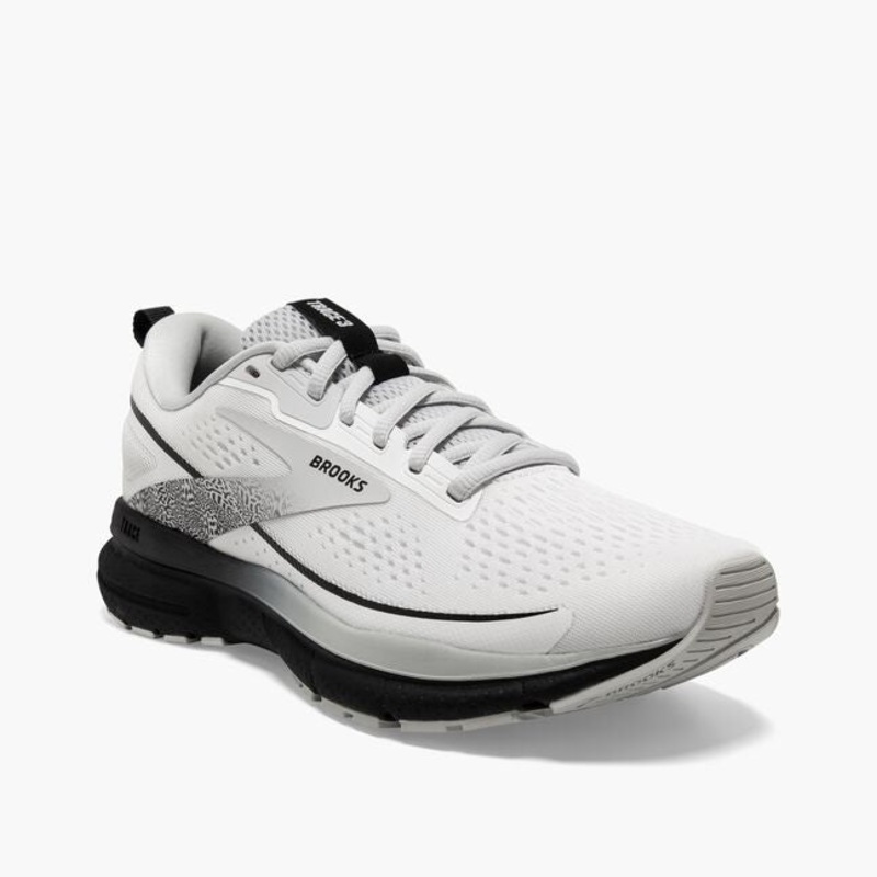 Women’s Trace 3 Shoe – White/Oyster/Black