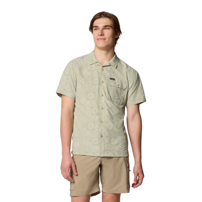 Men’s Tech Trail Utility Printed Woven Short Sleeve Shirt – Safari Blazing Trails